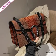 SNOWBERRY CHIC WOMEN'S HANDBAG