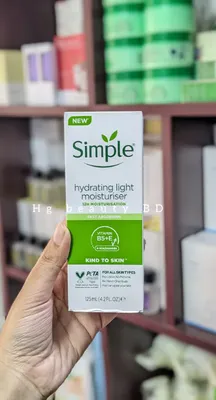 Simple Kind to Skin Hydrating Light Moisturizer 125ml
