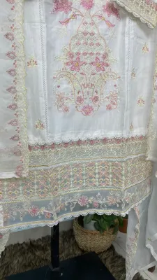Pakistani Original Hayat's Luxury Lawn Stitched 3Pcs _ White 