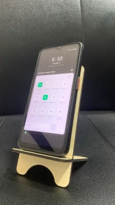 iPhone Stand