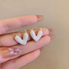 Light Luxury Drop Glaze Heart Earrings