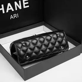 REGAL LAVISH WOMEN'S HANDBAG