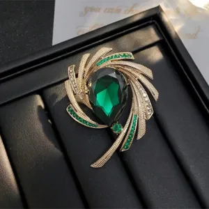 Elegant Crystal Rhinestone Spiral Brooch