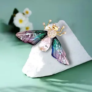 Fashion Resin Transparent Wings Bee Hijab Brooch