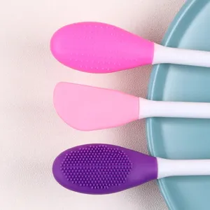 1 Pc Cute Silicone Face Mask Applicator 