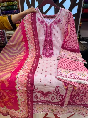 পাকিস্তানি কারিজমা ইনস্পায়ার্ড কালেকশন