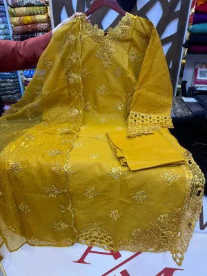 পাকিস্তানি ইনস্পায়ার্ড কালেকশন