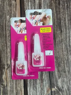 Favor Beauty Brush-on Nail Glue
