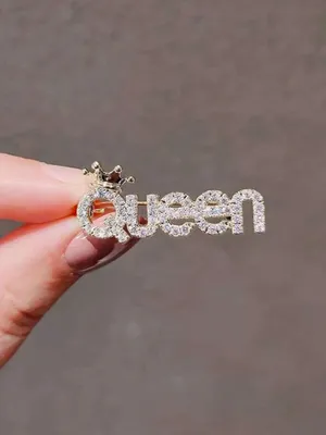 Queen Crystal Crown Hijab Pin/Brooch