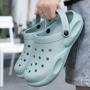 WARM ESCAPADE WEATHER SLIPPERS