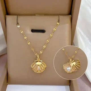 Openable Shell Charm Pearl Necklace
