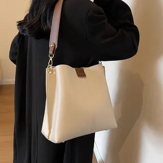 PURE LUXE WOMEN'S HANDBAG