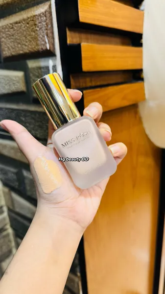 Miss Rose Super Stay Foundation – Perfect Fitting Skin 30ml