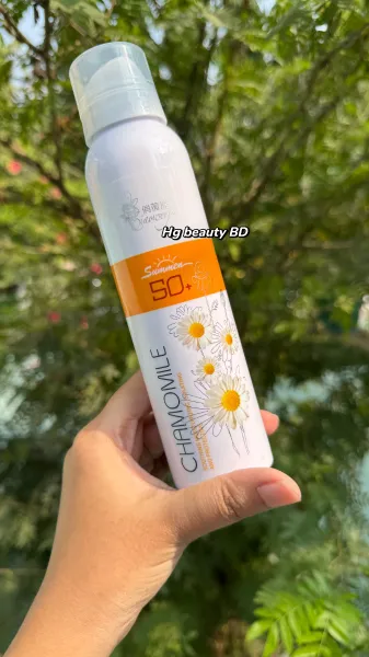 Chamomile Whitening Spray Sunscreen 200ml