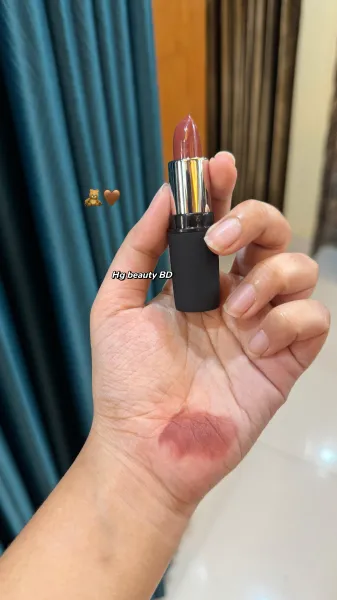 Swiss Beauty Pure Matte Lipstick - 203 Hazlenut