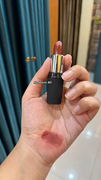 Swiss Beauty Pure Matte Lipstick - 225 Cafe Mocha