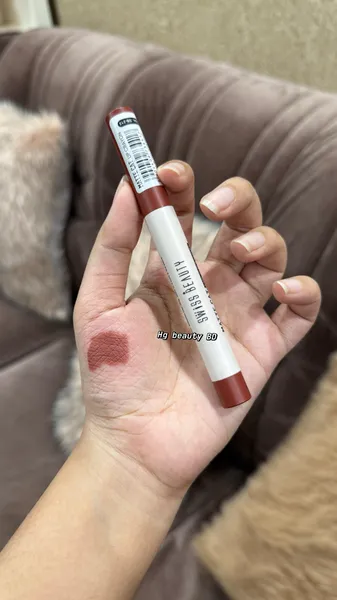 Swiss Beauty Matte Cat Lip Crayon Regal Camarine 02