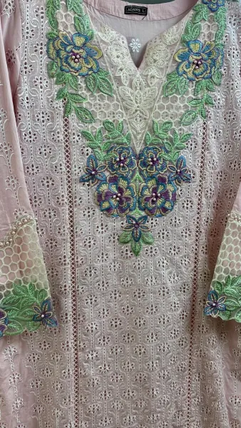 Pakistani Original Adan’s Libas Luxury Lawn Stitched 3 Pcs _ Light Pink 