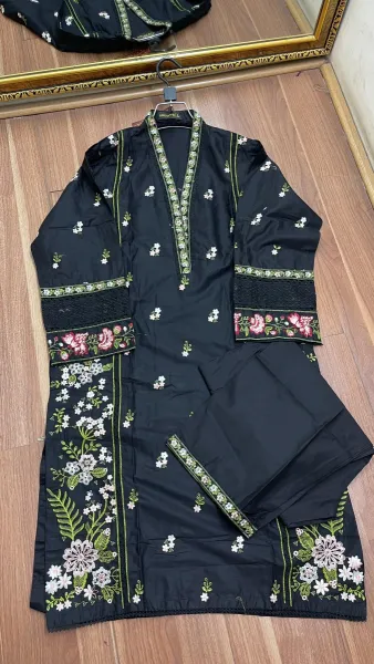 Pakistani Original Hayat Stitched Cotton Co-ords 2 Pcs _ Black 