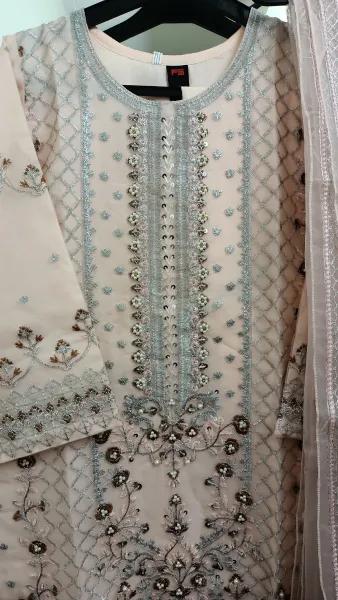Pakistani Boutique Organza Stitched 3 Pcs _ Peach 