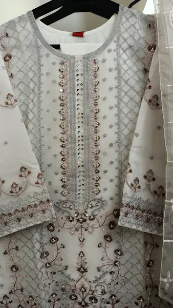 Pakistani Boutique Organza Stitched 3 Pcs _ White 