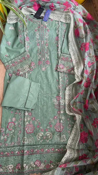 Pakistani Original Hayat’s Embroidered Stitched Cotton 3Pcs _ Green 