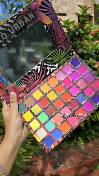 COCO URBAN Carnival ||| Love Tahiti 40 Colors Eyeshadow Palette