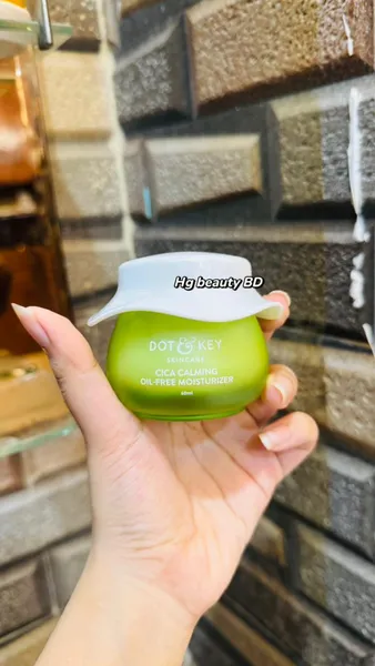 Dot and Key Cica + Niacinamide Oil Free Moisturizer 60ml