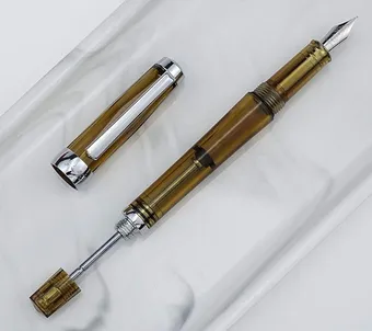 Wingsung 3013 Transparent Fountain Pen Vaccum Filling Fine Nib