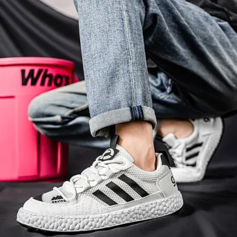 VERSATILE SOFT-SOLED BREATHABLE CASUAL SHOE GB-9902