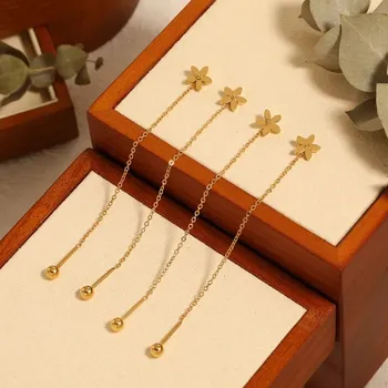 18k Gold Plated Small Daisy Tassel Earrings