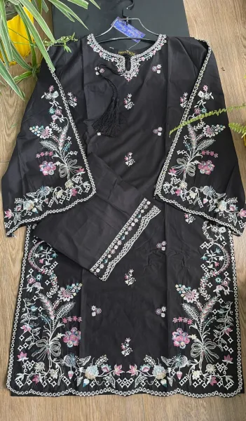 Original Pakistani Hayat’s Cotton Embroidered Stitched Coord Set _ Black
