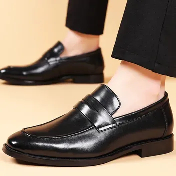 ODYSSEY DARK LOAFER