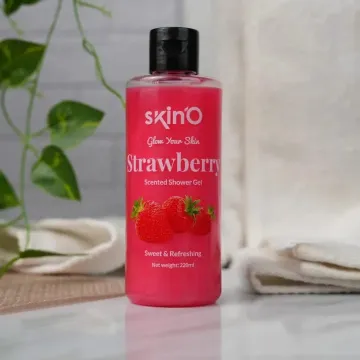skinO Strawberry Scented Shower Gel 220 ml