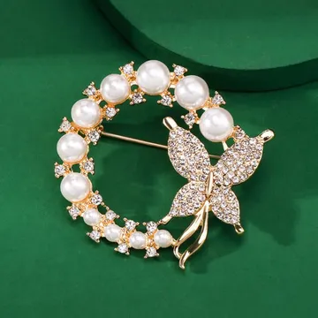 Vintage Style Butterfly Rhinestones Faux Pearl Brooch