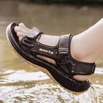 CASUAL SPORTS SANDALS