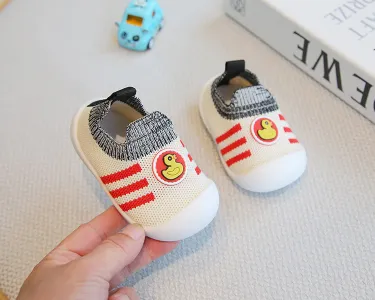 Baby Duck Knit Slip-On Shoes 👶🐥