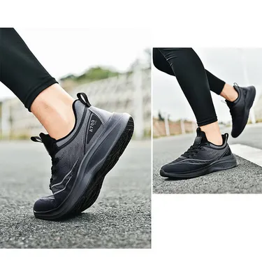 NOVA STEP RUNNING SNEAKERS