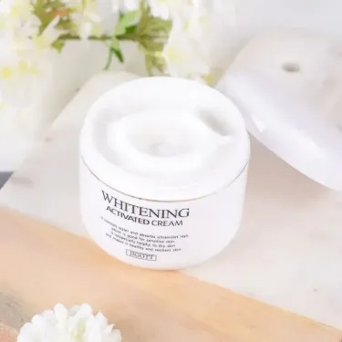 Jigott Whitening Activated Cream (100ml)