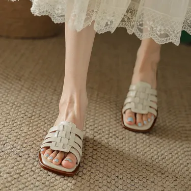 RETRO  OUTDOOR FLAT-BOTTOMED ULTRA-FINE SOFT LEATHER SLIPPERS GB-0223