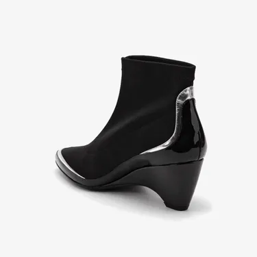 STYLISH SPRINT WOMEN’S BOOT