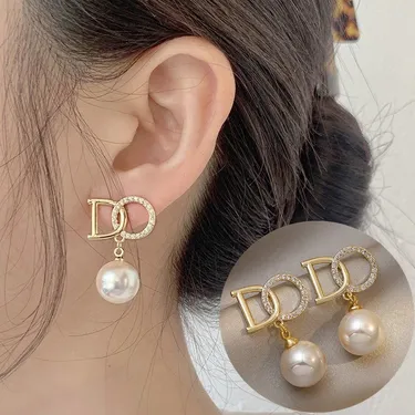 Fashion Pearl Drop Dangle Earrings 