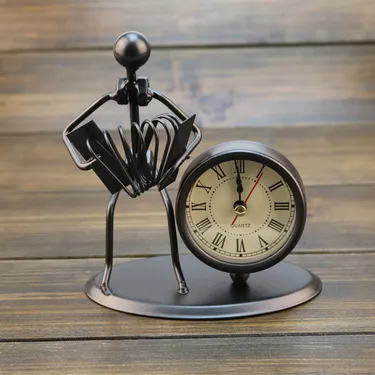 Vintage-Style Table Clock