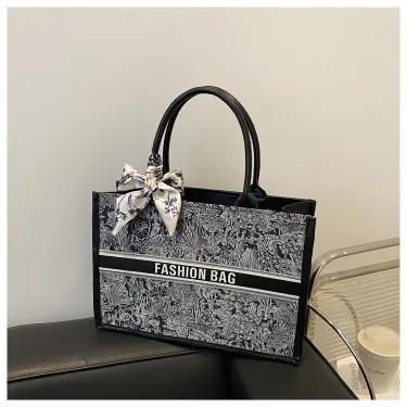 City Style Leather Handbag