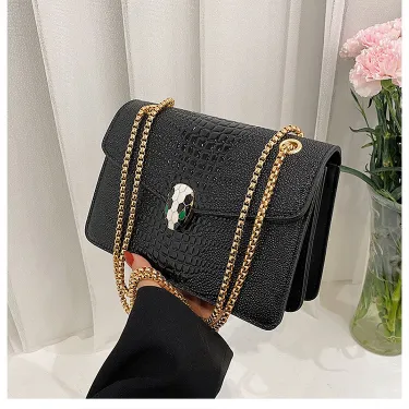 Soft Luxe Daily Shoulder Bag