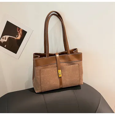 Daily Ease Lightweight Shoulder Bag