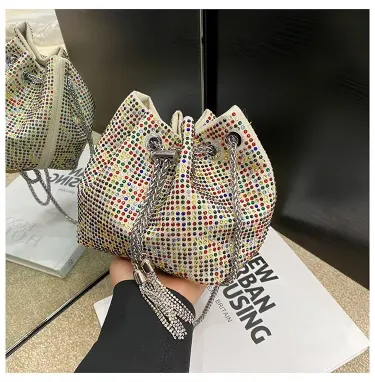 Modern Classic Shoulder Bag