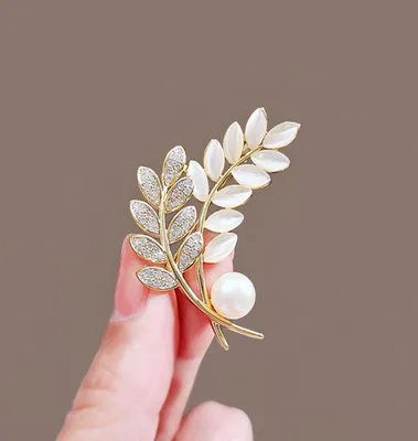 White Leaf Crystal Wheat Hijab Brooch / Hijab Pin