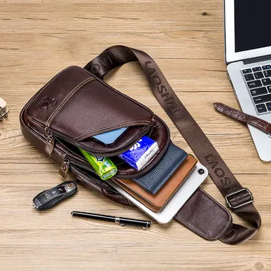 COWHIDE CHEST BAG OL91021C