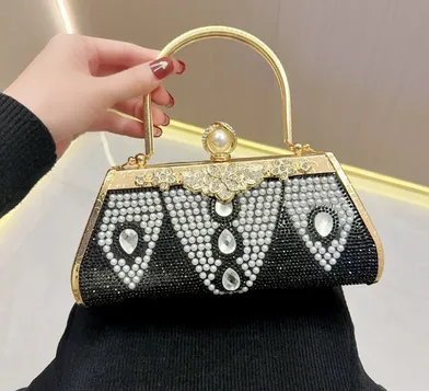 Celebrity banquet bag 